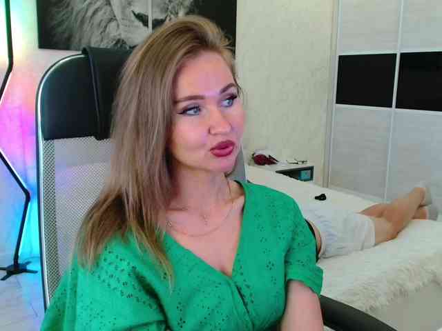 live sexcam MrZaxon