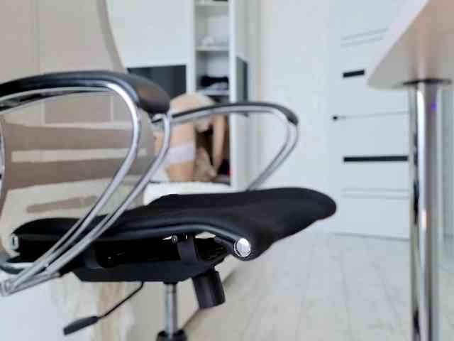 Strawberries_ webcam