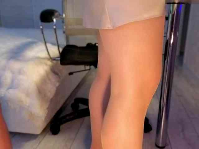 Strawberries_ webcam