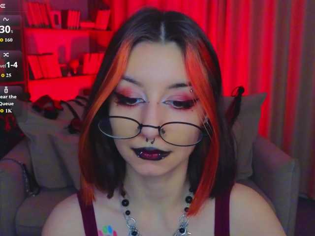 MistressMarcelline's BongaCams show and profile