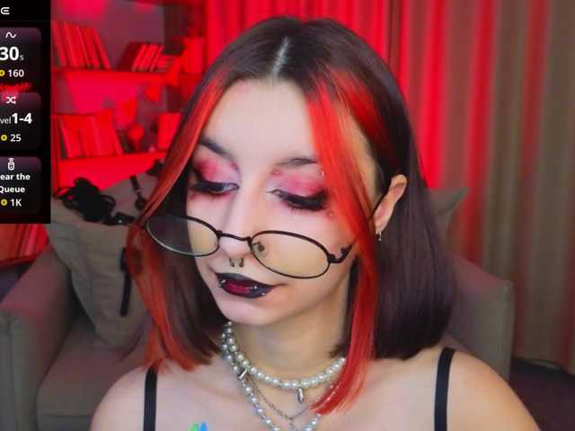 MistressMarcelline's BongaCams show and profile