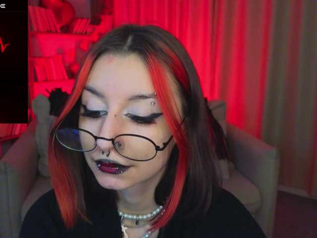 MistressMarcelline's BongaCams show and profile