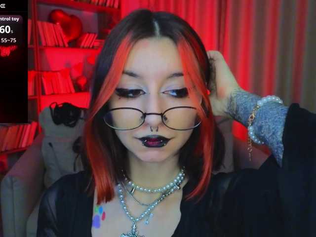 MistressMarcelline's BongaCams show and profile