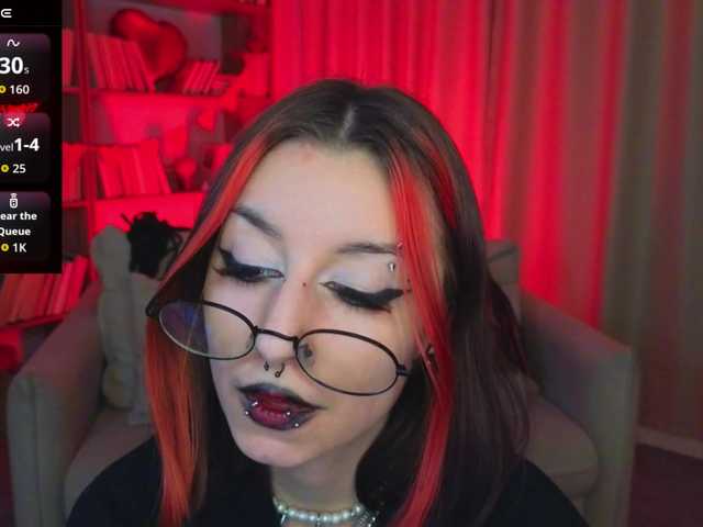 MistressMarcelline's BongaCams show and profile