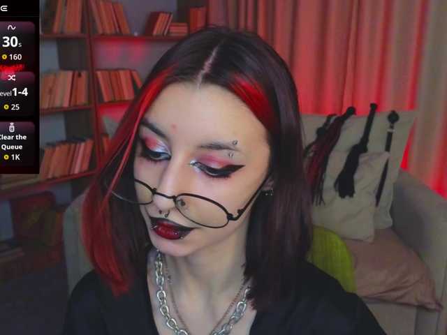 MistressMarcelline's BongaCams show and profile