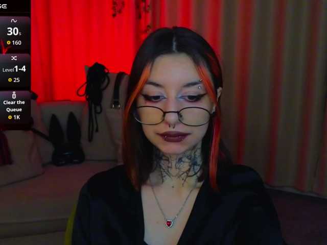 MistressMarcelline's BongaCams show and profile