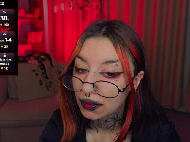 MistressMarcelline's BongaCams show and profile