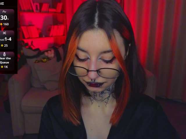 MistressMarcelline's BongaCams show and profile