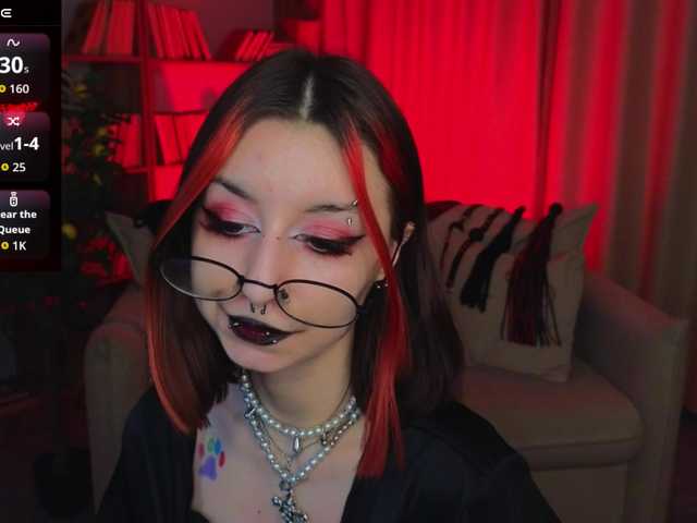 MistressMarcelline's BongaCams show and profile