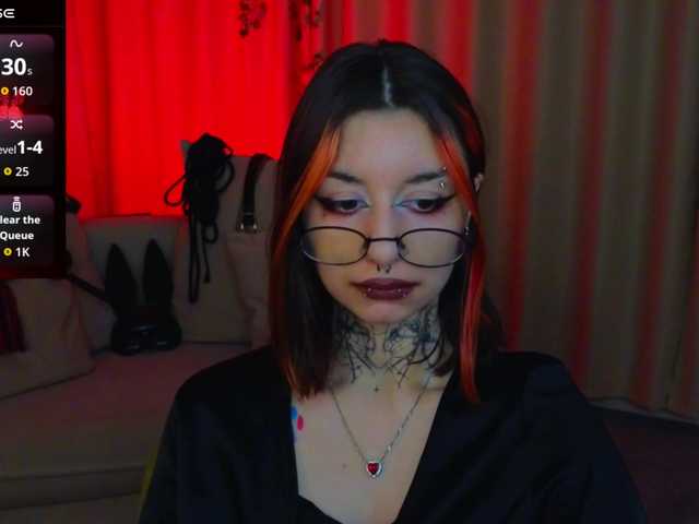 MistressMarcelline's BongaCams show and profile