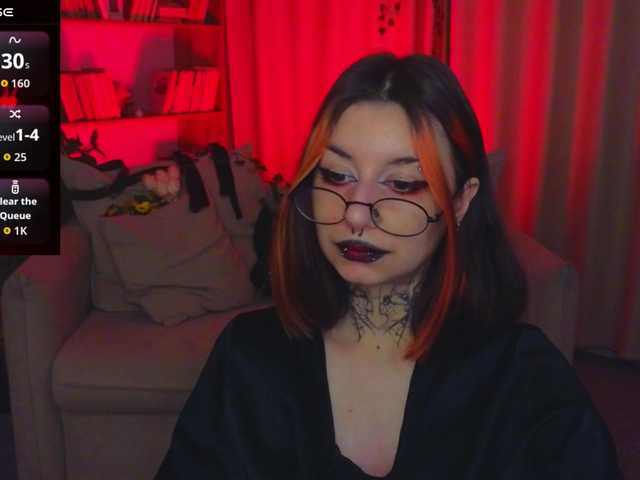 MistressMarcelline's BongaCams show and profile