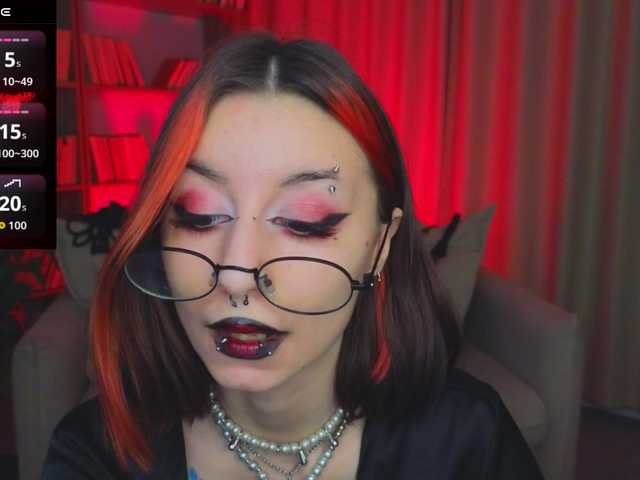 MistressMarcelline's BongaCams show and profile