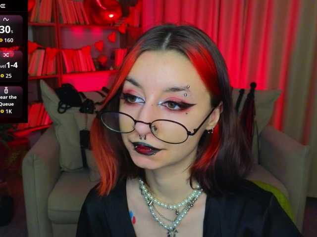 MistressMarcelline's BongaCams show and profile