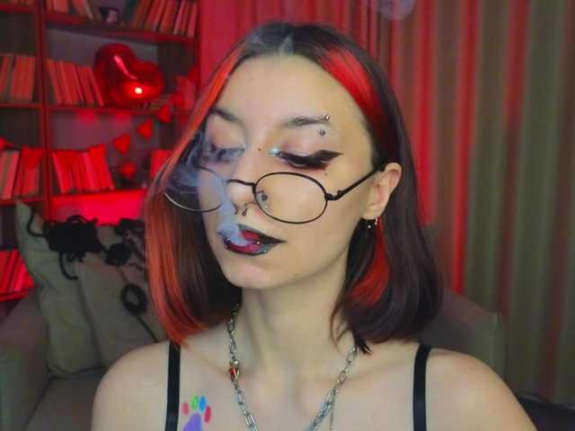 MistressMarcelline's BongaCams show and profile