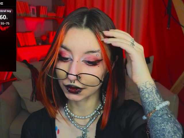 MistressMarcelline's BongaCams show and profile