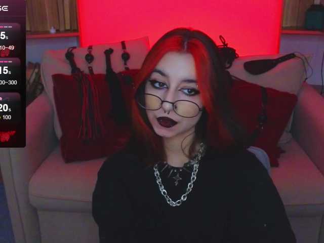  MistressMarcelline chat room