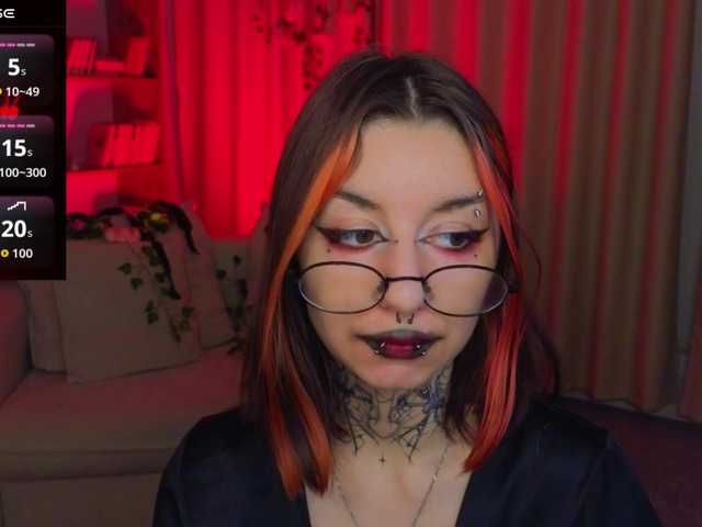 MistressMarcelline's BongaCams show and profile