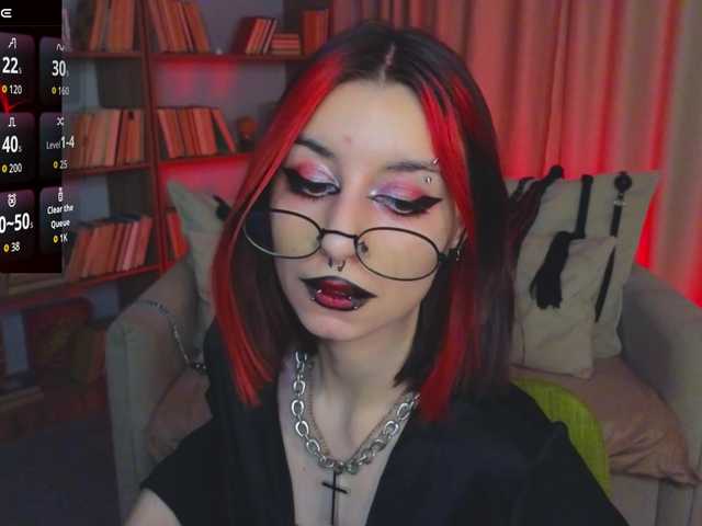 MistressMarcelline's BongaCams show and profile
