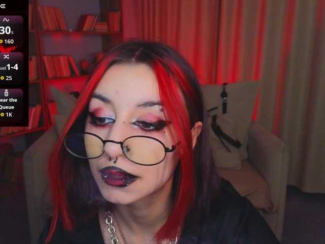 MistressMarcelline's BongaCams show and profile