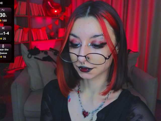 MistressMarcelline's BongaCams show and profile