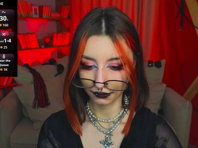 MistressMarcelline's BongaCams show and profile