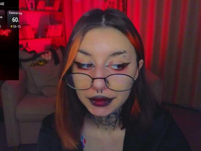 MistressMarcelline's BongaCams show and profile