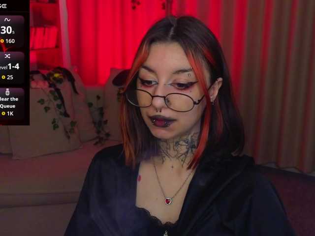 MistressMarcelline on uz-parno