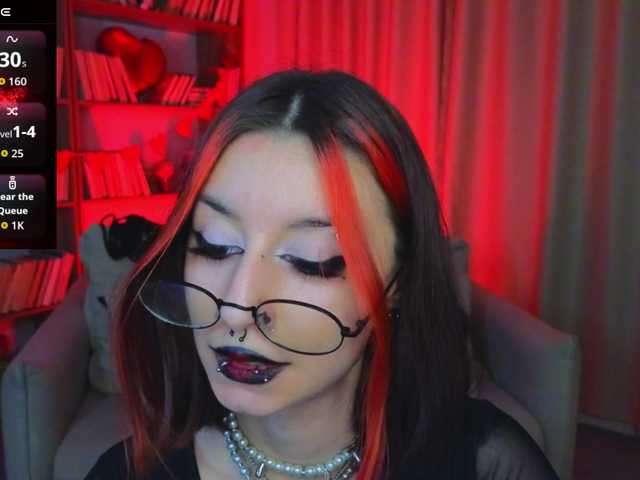 MistressMarcelline's BongaCams show and profile