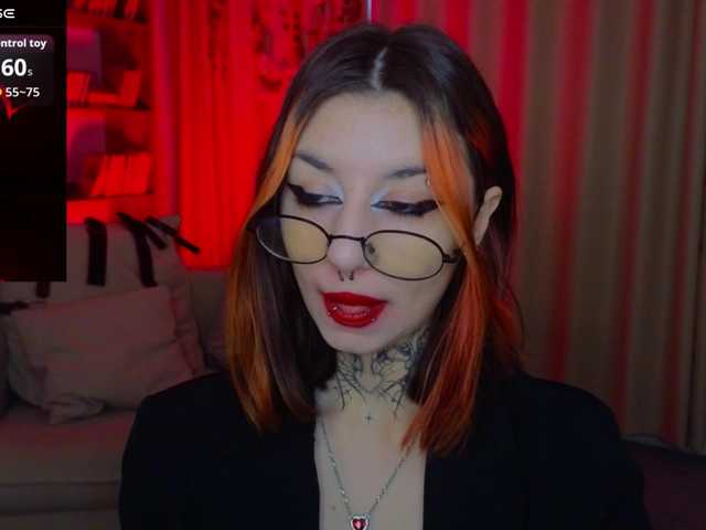 MistressMarcelline's BongaCams show and profile