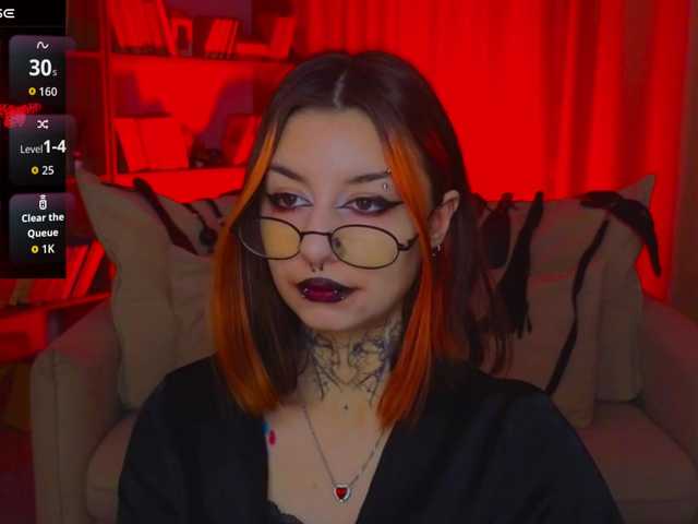 MistressMarcelline's BongaCams show and profile