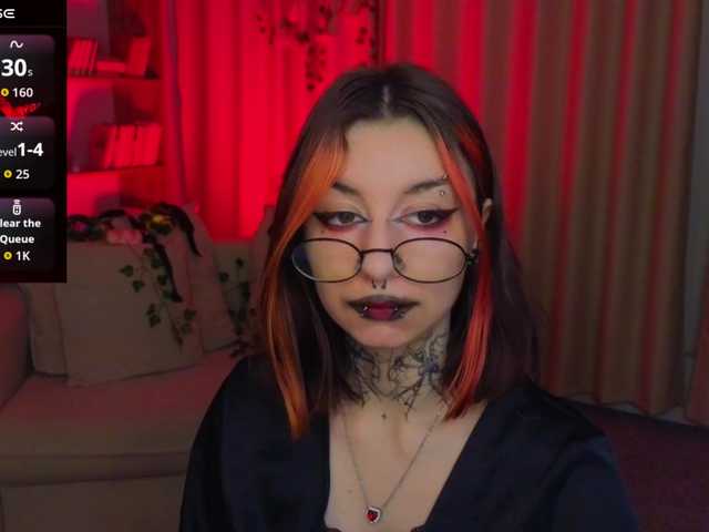 MistressMarcelline's BongaCams show and profile