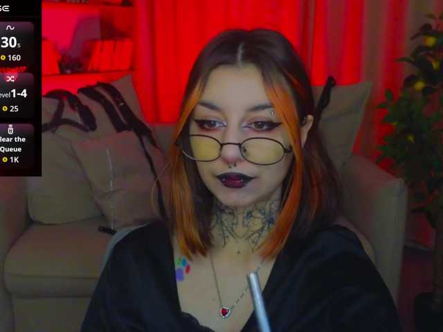 MistressMarcelline's BongaCams show and profile