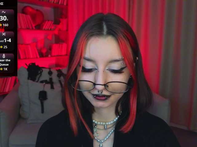 MistressMarcelline's BongaCams show and profile