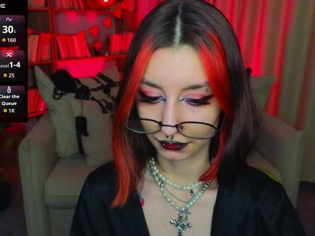 MistressMarcelline's BongaCams show and profile