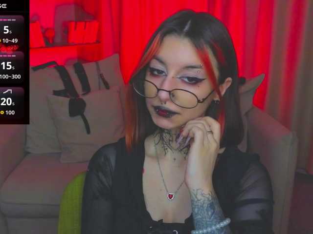 MistressMarcelline's BongaCams show and profile