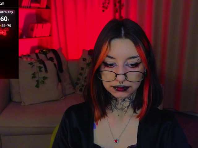 MistressMarcelline Live Cam on BongaCams