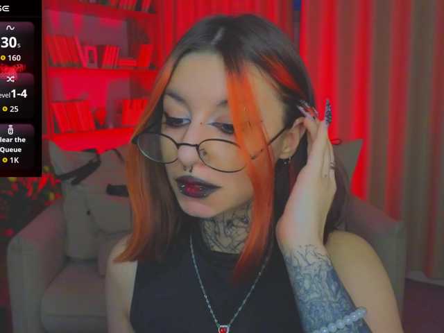 MistressMarcelline's BongaCams show and profile