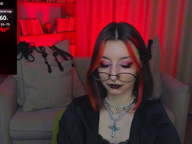 MistressMarcelline's BongaCams show and profile