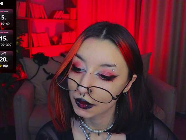 MistressMarcelline's BongaCams show and profile
