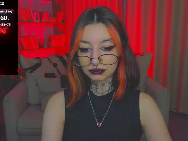 MistressMarcelline's BongaCams show and profile