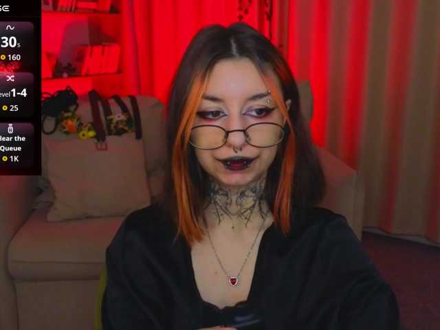 MistressMarcelline's BongaCams show and profile