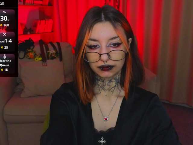 MistressMarcelline's BongaCams show and profile