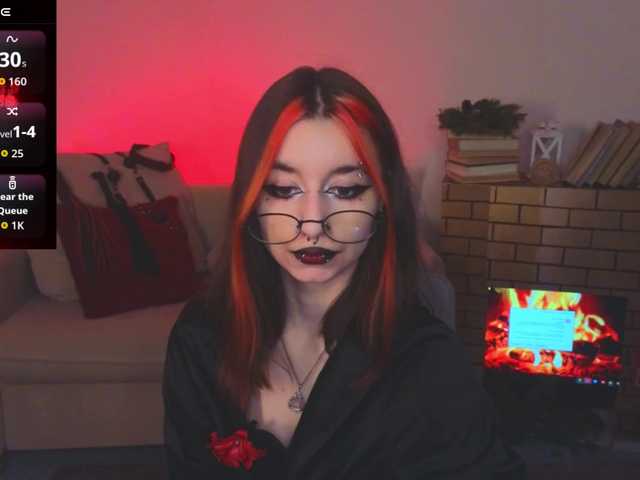 MistressMarcelline's BongaCams show and profile