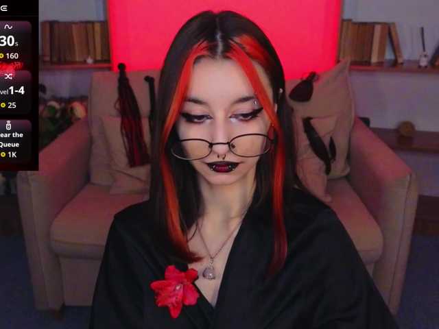 MistressMarcelline's BongaCams show and profile