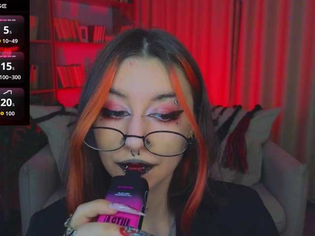 MistressMarcelline's BongaCams show and profile