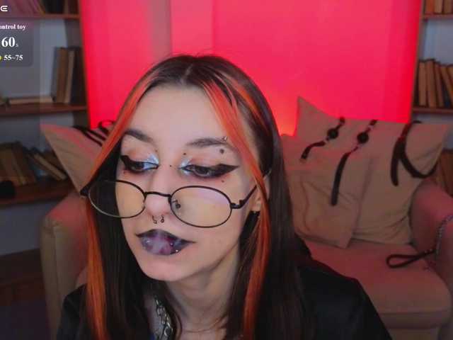 MistressMarcelline's BongaCams show and profile