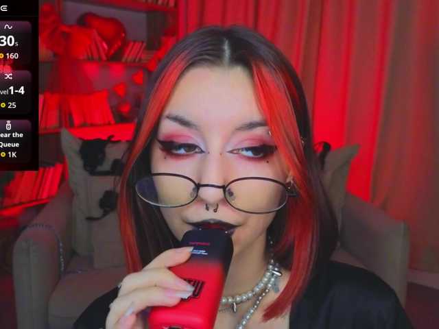 MistressMarcelline's BongaCams show and profile