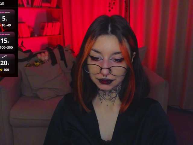 MistressMarcelline's BongaCams show and profile