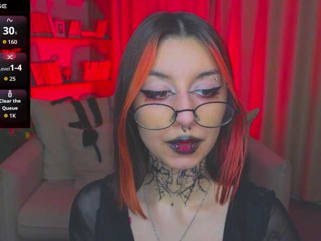 MistressMarcelline's BongaCams show and profile