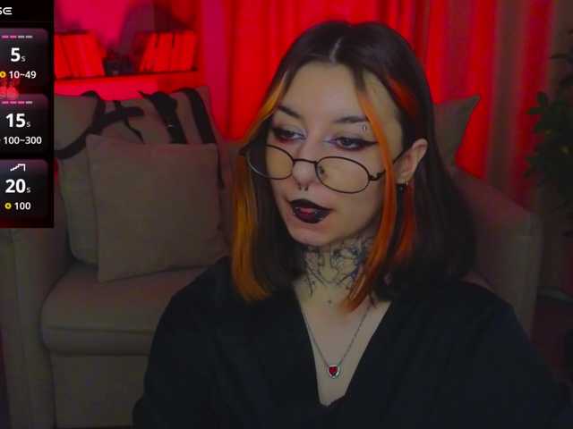 MistressMarcelline's BongaCams show and profile